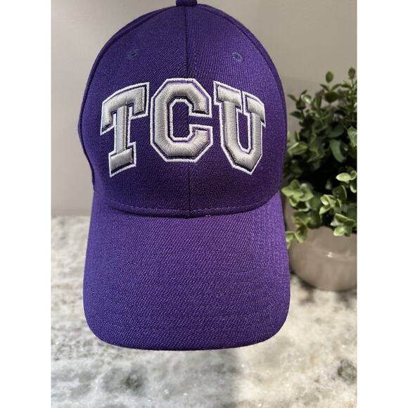 TCU FROGS Hat Cap Legacy S/M Purple Excellent - Picture 1 of 7